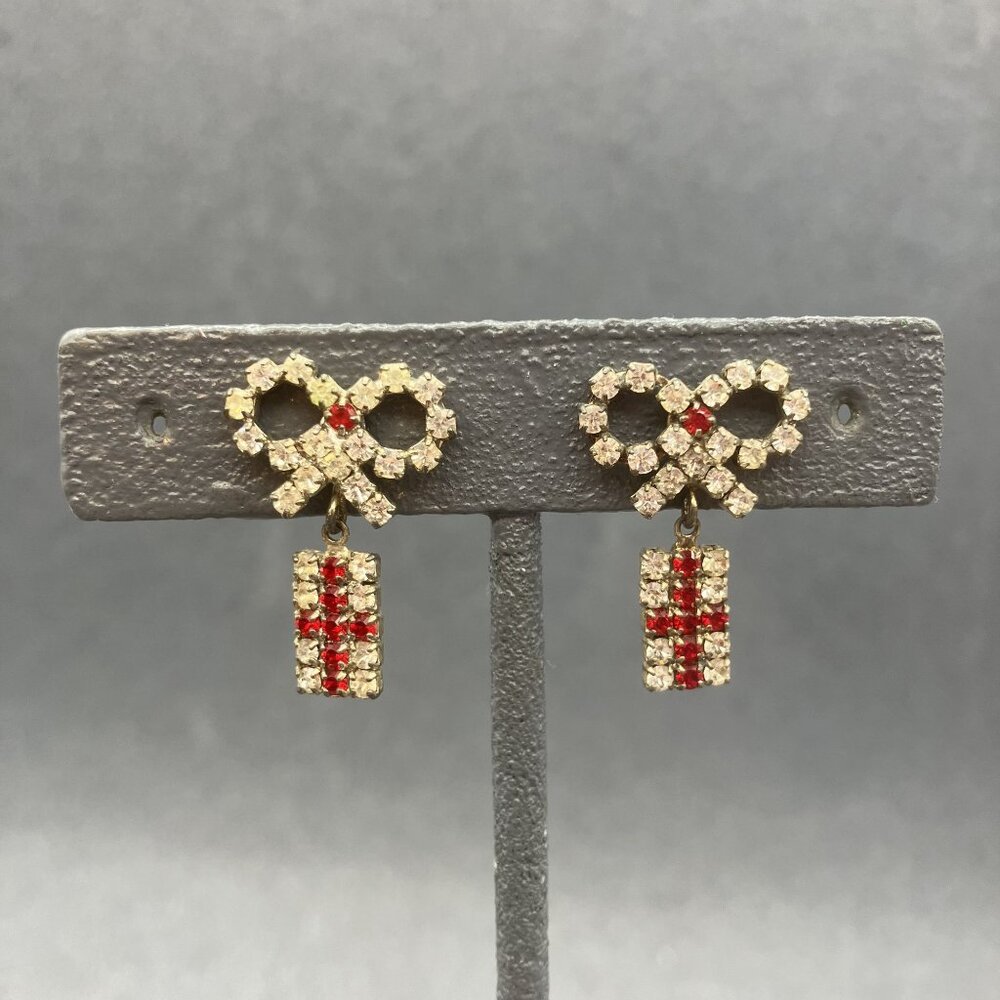 Present Dangle Pierced Earrings Rhinestone Bow Gift Ribbon Red Clear Silver
